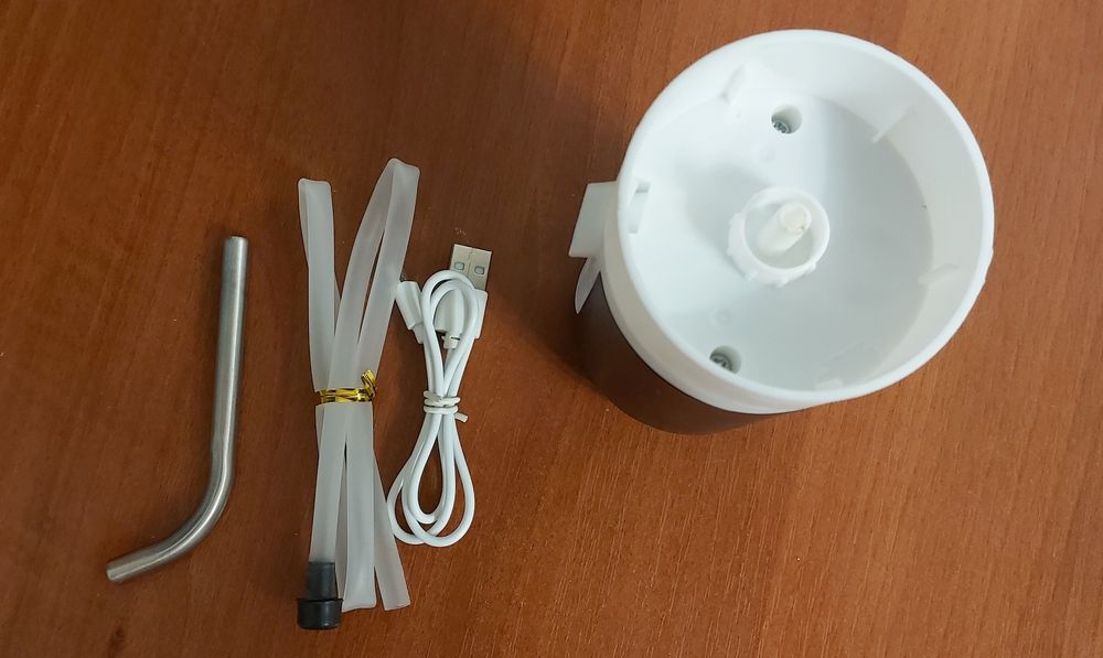 Диспенсер для воды, новый