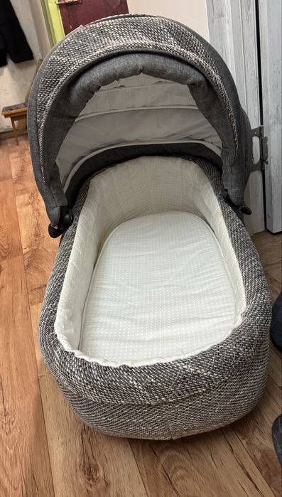 Детская коляска