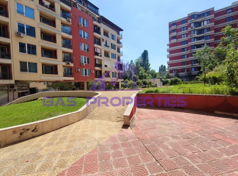 Дава се под наем Двустаен апартамент в София, Младост 1 - 90 кв.м за 700 € - Снимка #10