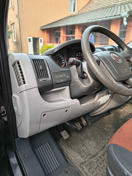 Fiat Ducato cu șapte locuri
