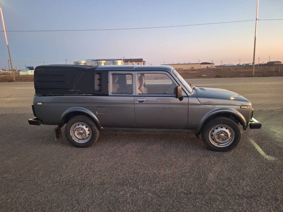 Нива пикап в хорошем состояние
