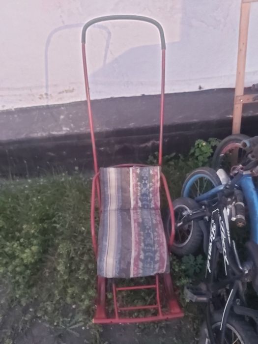 Продам велосипеды и санки!