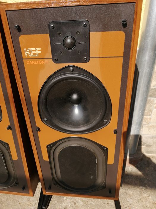 Kef-Carlton iii тонколони