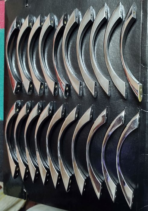 vând 20 mânere mobilă, alamă,noi