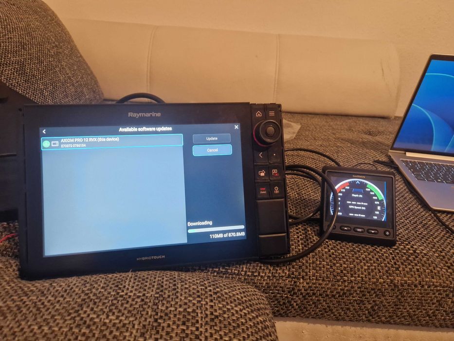 GARMIN GMI 20 display multifunctional