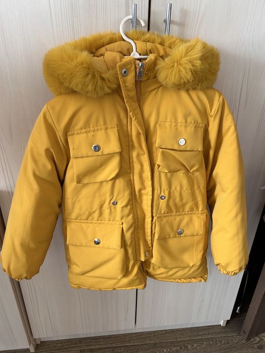 Куртка зимняя на девочку