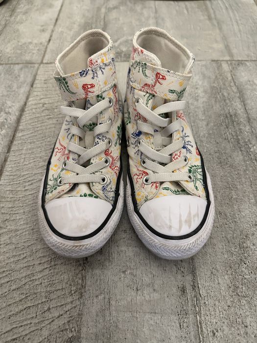 Обувь на девочку  Converse , размер 31-32, оригинальные.