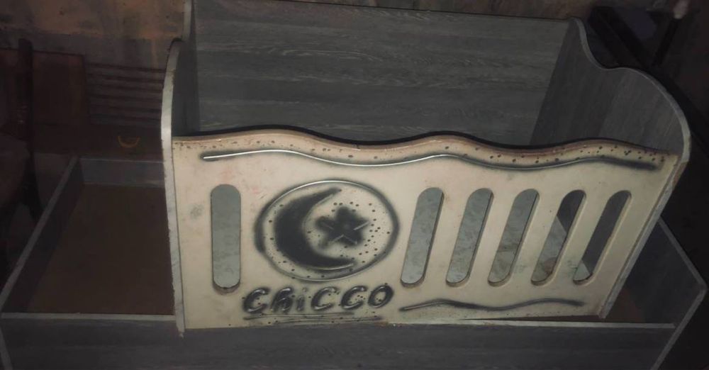 Детский манеж комплект сотилади холати яхши