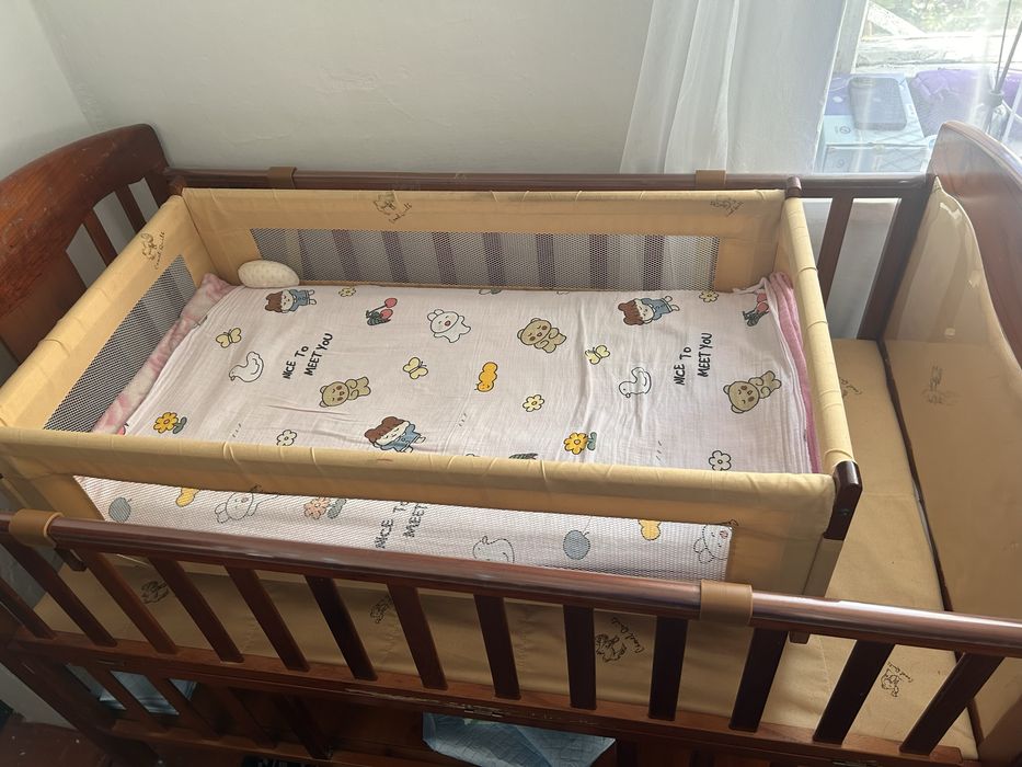 Продам кроватку