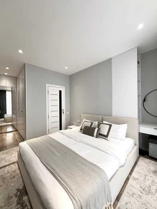 Стильный дуплекс 90 м² в ЖК Solaris — авторский ремонт, 1-я линия