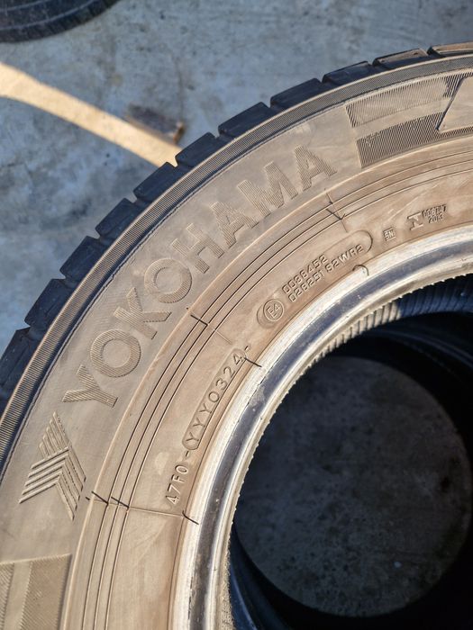 215 75 16C  Yokohama  2024