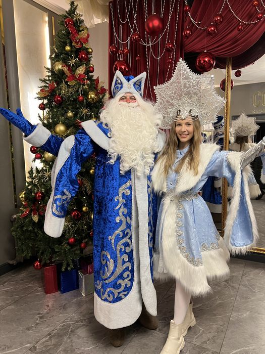 Дед Мороз и Снегурочка