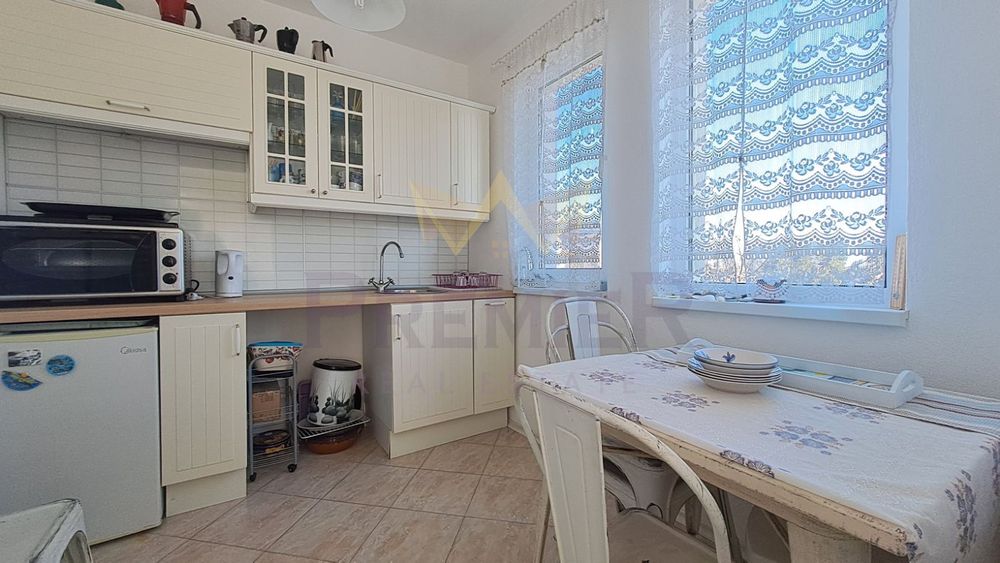 Продава се Къща в Обзор - 277 кв.м за 968 €/кв.м - Снимка #7