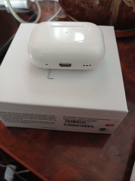 AirPods Pro из зарубежа