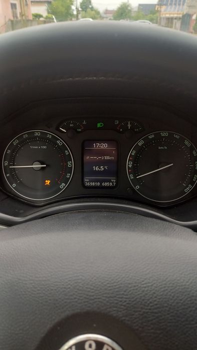 Vând skoda Octavia 2