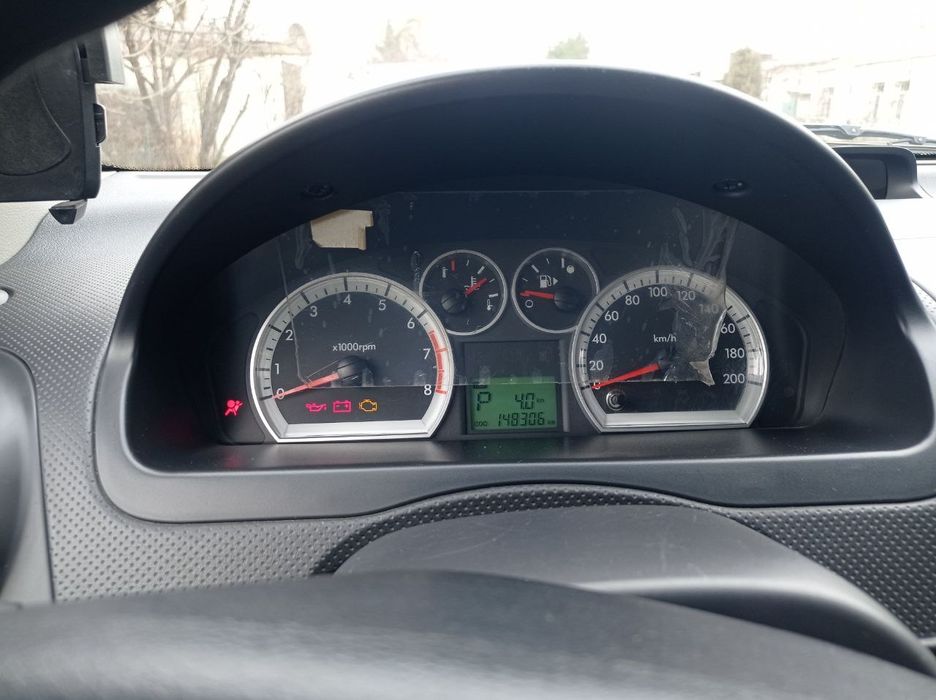 Мошина сотилади Nexia3