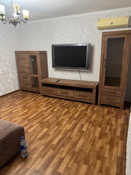 Сдаю 2 комн квартиру на Юго востоке