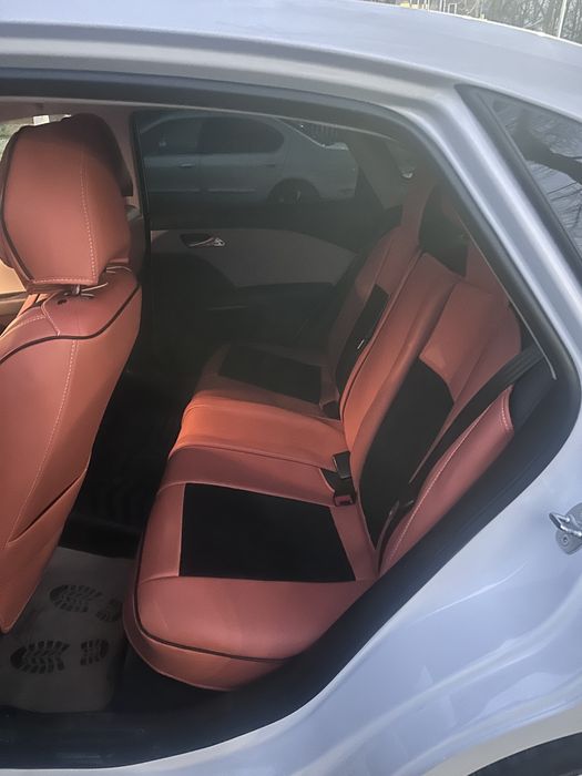 Продам Уневирсальные чехлы