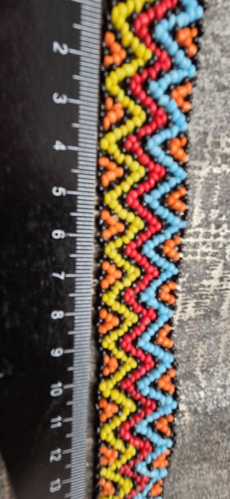 Zgarda margele de nisip