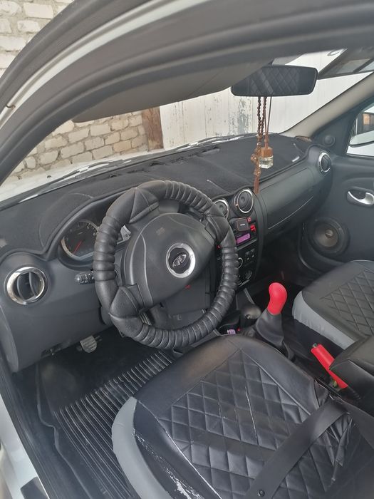 Продам автомобиль ларгус