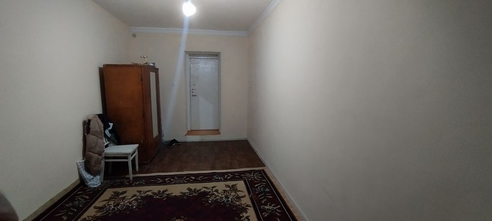 Yashnobod tumanidagi eski uy