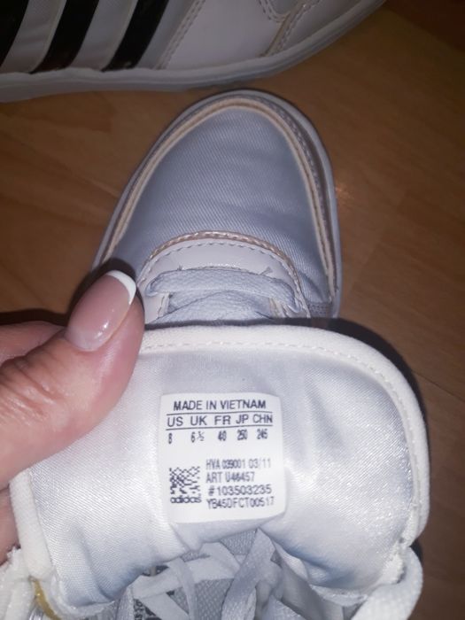 Adidas neo label