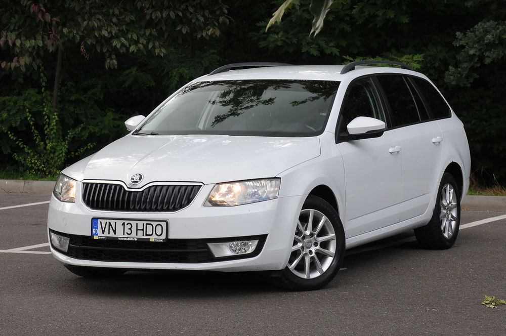 Skoda Octavia III 2016 1.6TDi 110 CP E6 CutieAut DSG, clima piele/textil navi