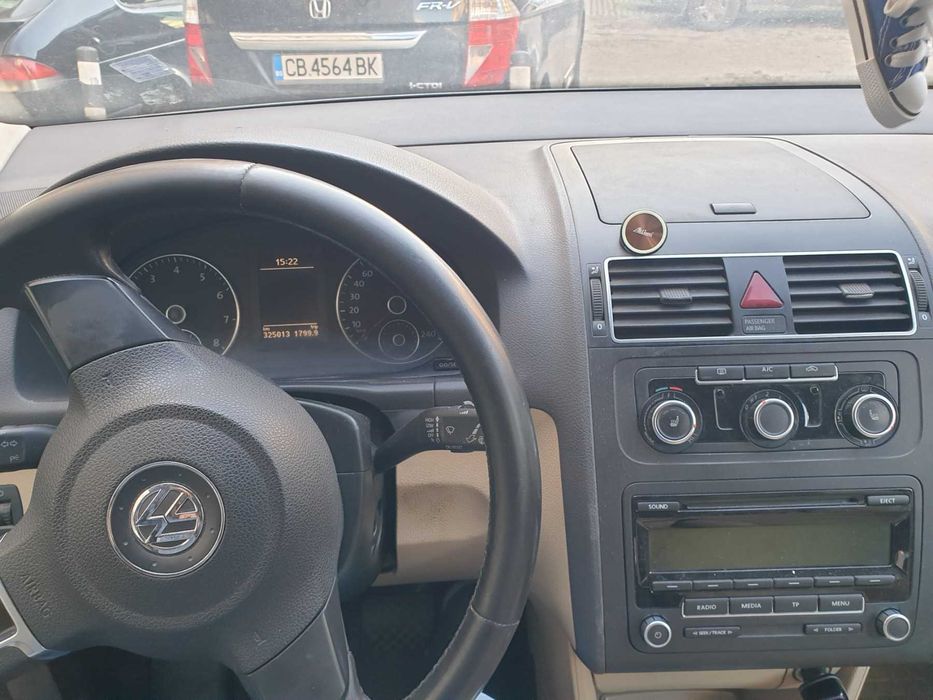 Продавам VW Touran 2014gодина за части - 1.4 бензин-метан-втора газова уредба , 150 к.с. с турбо
