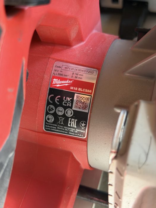 Milwaukee M18BLCS66 безчетков циркуляр