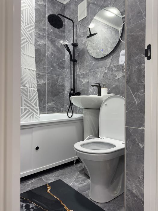 2ком. люкс. в центре Клиника Журек