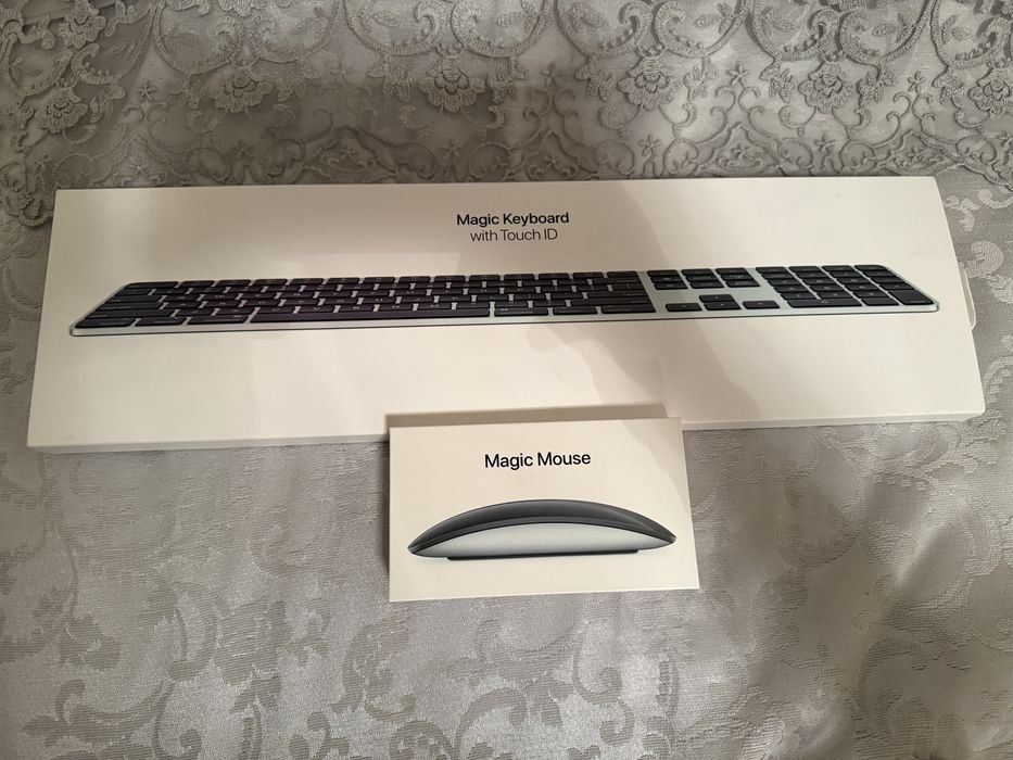 Tastatura apple cu touch ID si magic mouse
