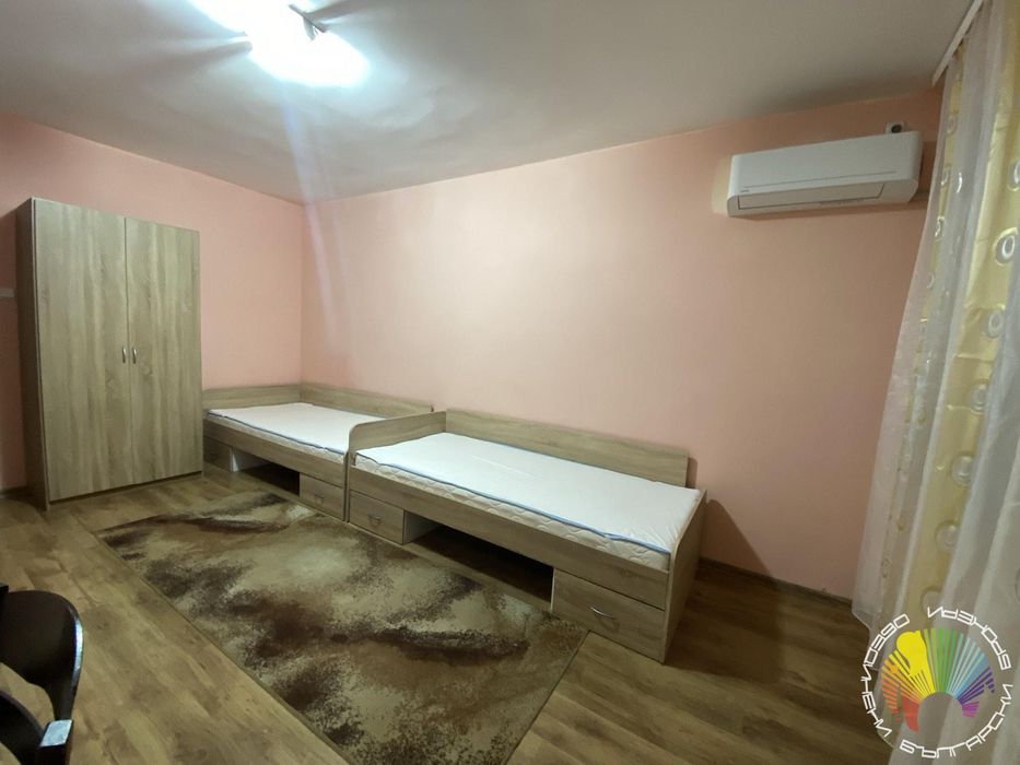 Дава се под наем Тристаен апартамент в Бургас, Център - 75 кв.м за 408 € - Снимка #8