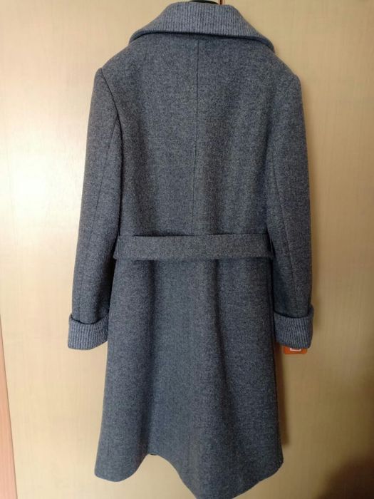 Пальто осеннее. Возможен торг.