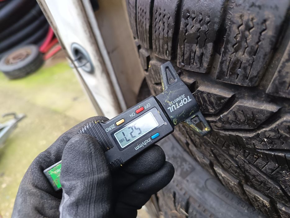 Anvelope MS iarna 215 55 16 points 2019 5mm