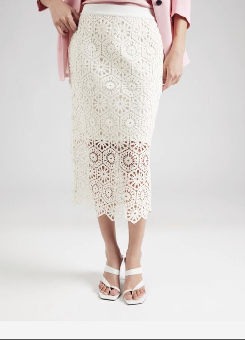 Пола плетиво плетена