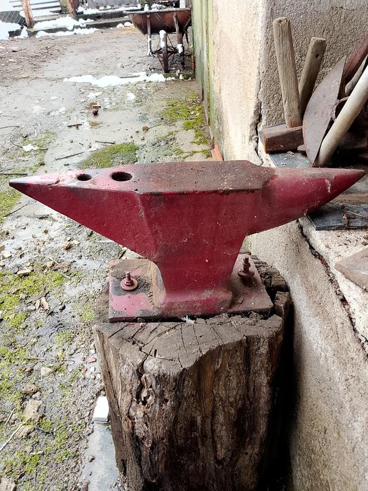 Наковалня ковашка/555/240/110/около 70 кг.!!/.