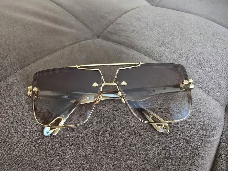 Слънчеви очила на марката майбах