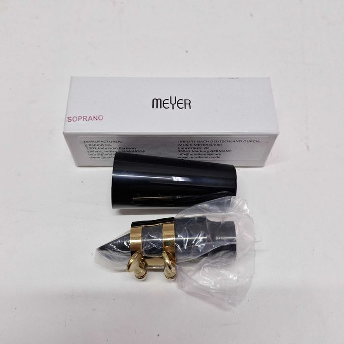 Liquid Money vinde - Mustiuc saxofon soprano Meyer MR-401-6MM