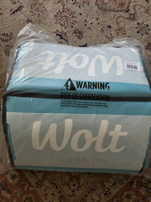 Сумка Wolt в пакете новая