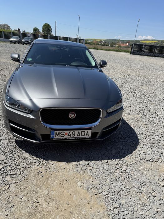 jaguar xe