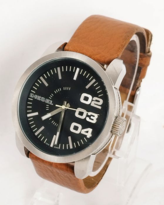 Ceas Bărbătesc Diesel Franchise DZ1513, cu Quartz și curea din piele.