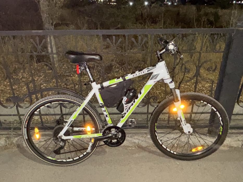 Велосипед Giant atx elite