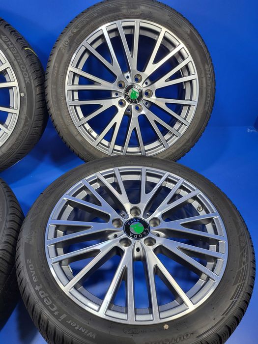 Vand roti R18 5x112 Bicolore NOI pt Skoda Karoq-Octavia-Superb-Yeti