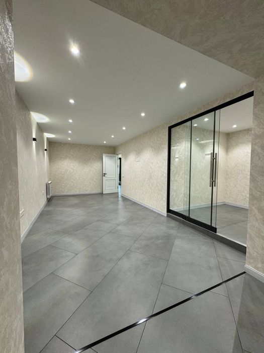 Продаю Новый Hi-Tech Office Яккасарай Текстилный Мост 90м2 1-линия