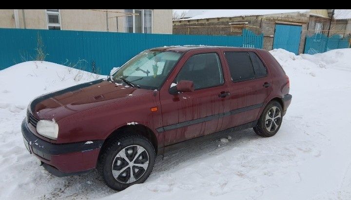 Подается гольф 3