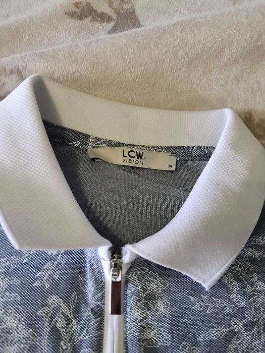 Тениска с яка LCW vision