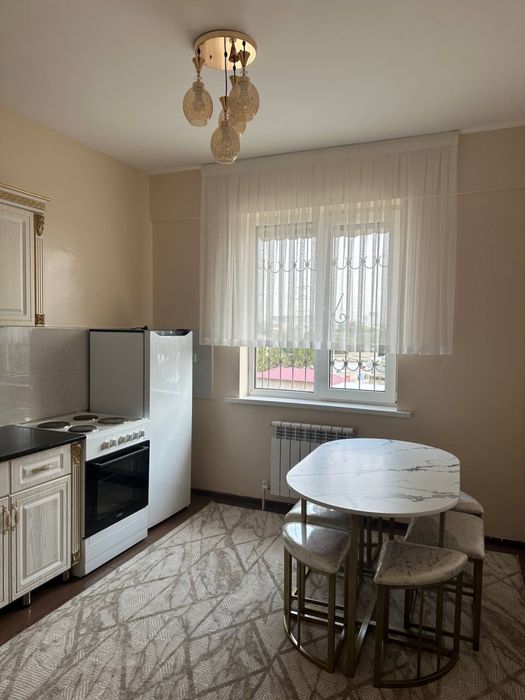 Ижарага 1 хона квартира берилади. Факат оилага.