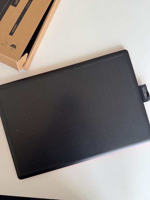 Графичен таблет Wacom One by Wacom CTL-472 (small)