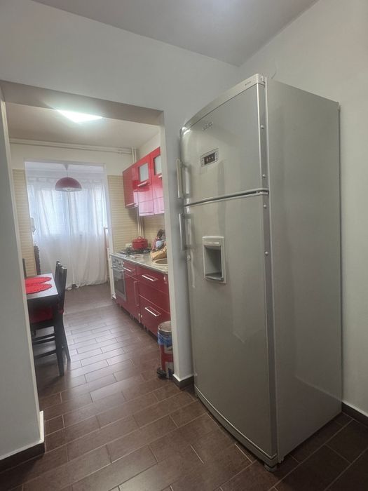 Apartament 3 camere de inchiriat