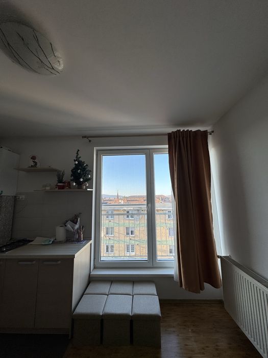 Apartament cu o camera/ Garsoniera 7 Noiembrie, zona Faget, 5-10 minute de UMFST si Spitalul Judetean